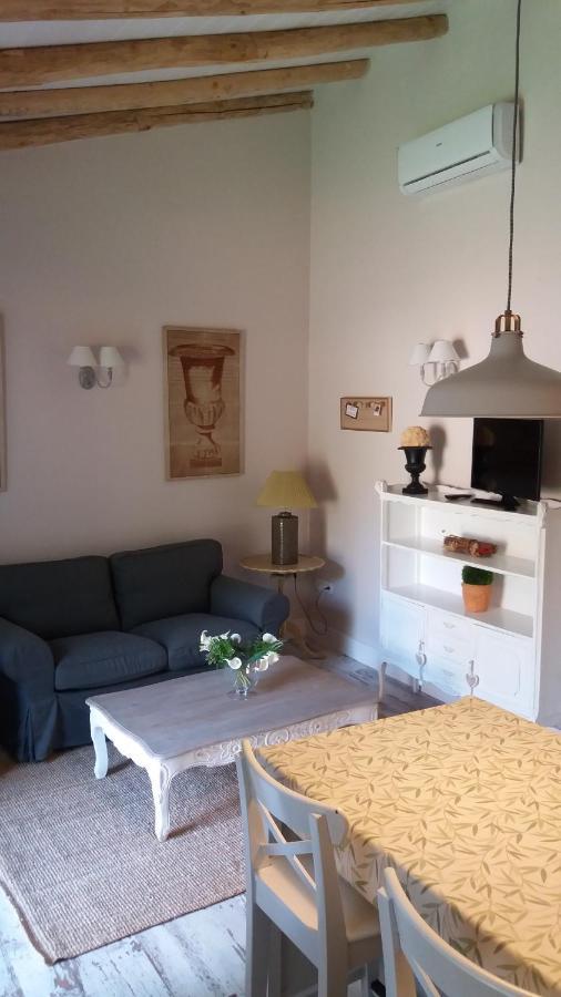 Finca La Favorita- Suites (Adults Only) Constantina Kültér fotó
